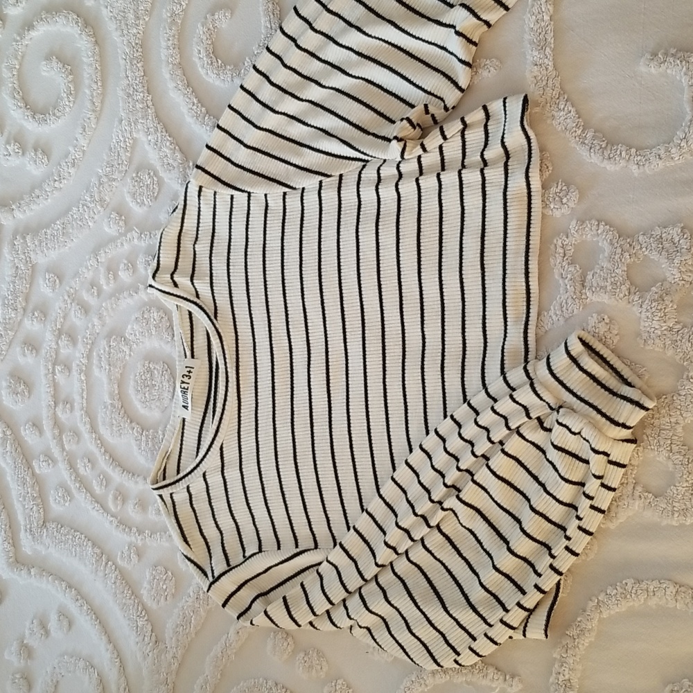 Audrey 3+1 Cute Top